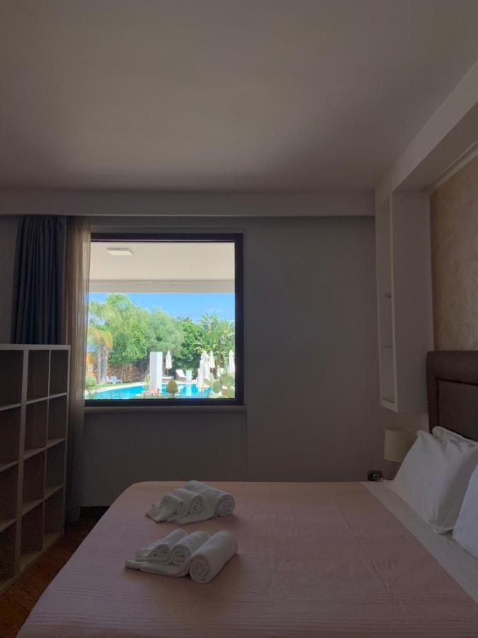 Carone Suite-Charme&Pool Polignano a Mare Eksteriør billede