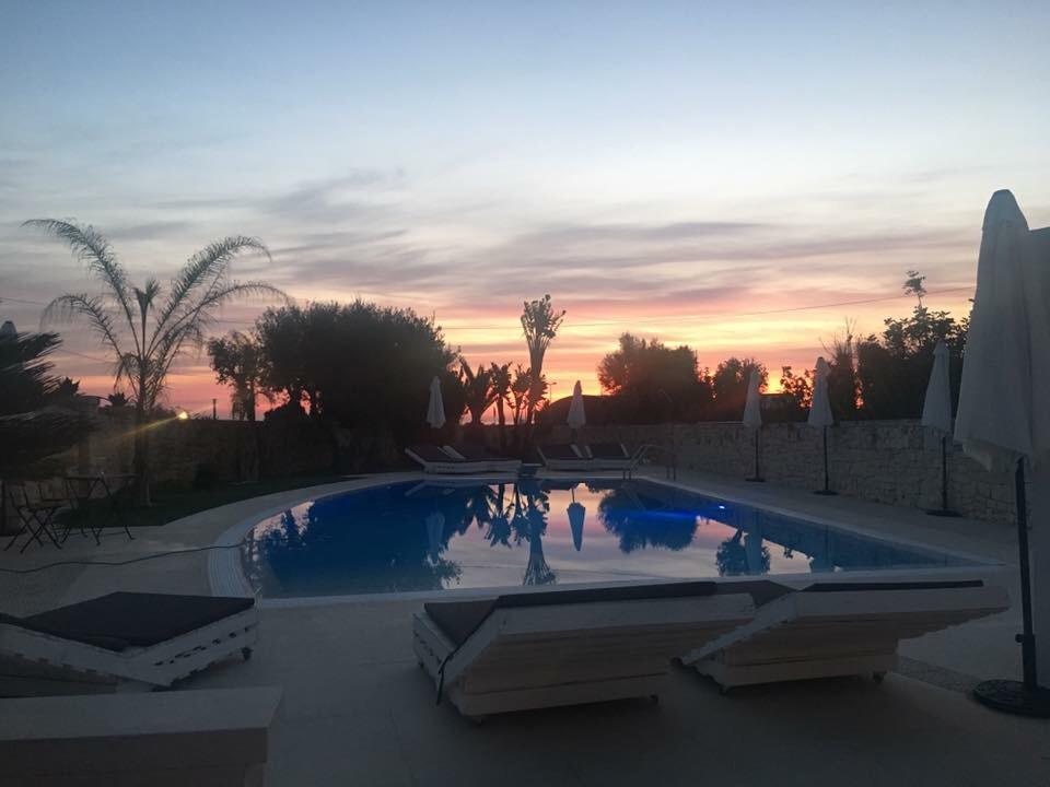 Carone Suite-Charme&Pool Polignano a Mare Eksteriør billede
